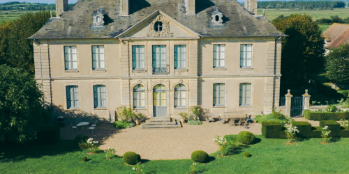Se laisser charmer par le château du Jonquet ! 🏰